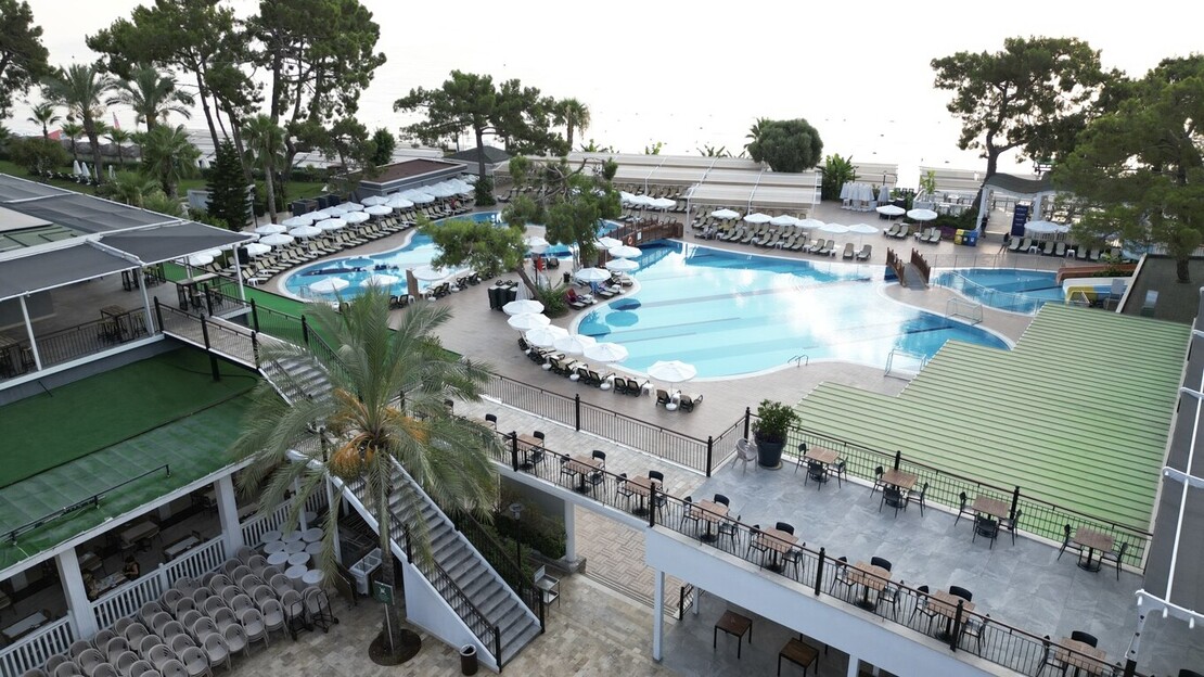 Crystal Aura Beach Resort & Spa